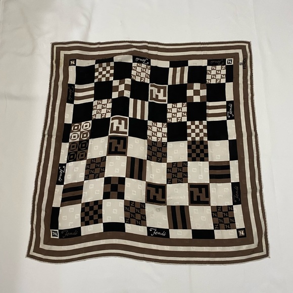 FENDI Logo Cube Print Vintage Scarf - Picture 2 of 15